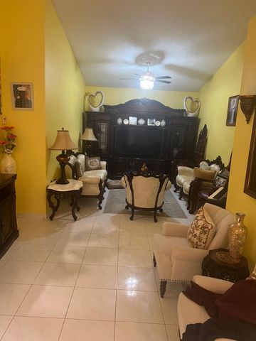 5765 Strawberry Lakes Circle, Lake Worth, FL 33463