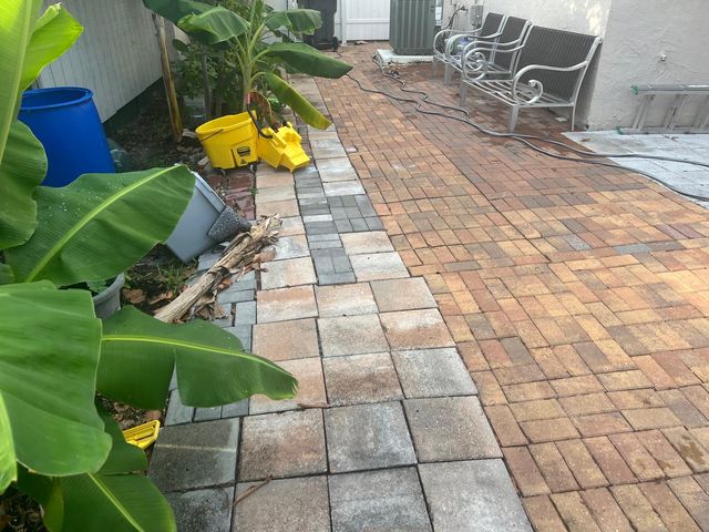 5765 Strawberry Lakes Circle, Lake Worth, FL 33463
