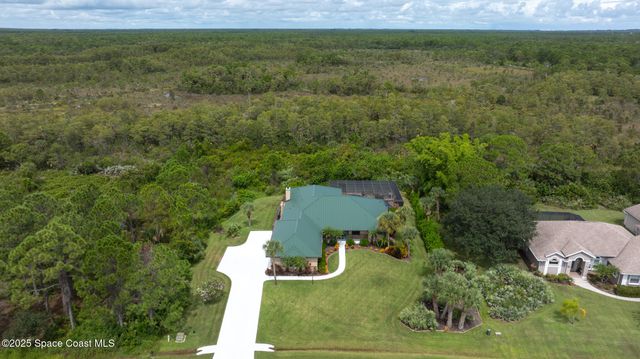 5627 Cypress Creek Drive, Grant, FL 32949