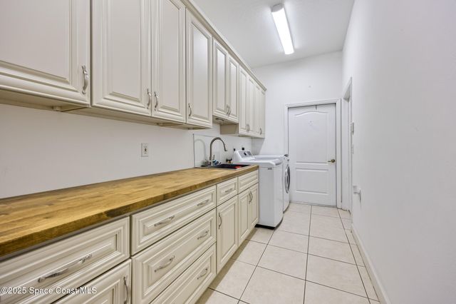 5627 Cypress Creek Drive, Grant, FL 32949