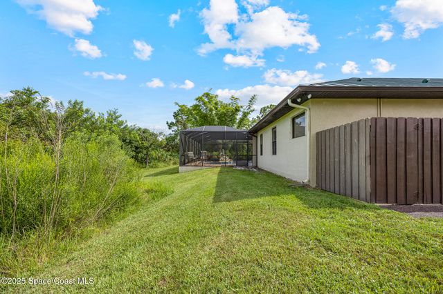 5627 Cypress Creek Drive, Grant, FL 32949