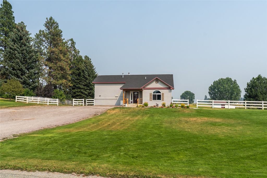 355 Sirucek Lane, Kalispell, MT 59901 photo 2