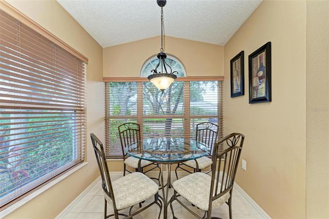 4936 LINSEY COURT, Sarasota, FL 34243