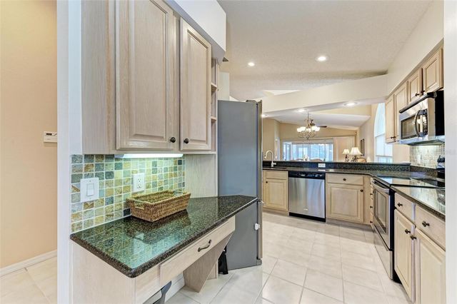 4936 LINSEY COURT, Sarasota, FL 34243