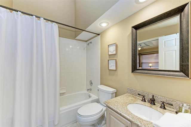 4936 LINSEY COURT, Sarasota, FL 34243