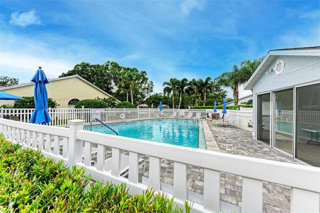 4936 LINSEY COURT, Sarasota, FL 34243