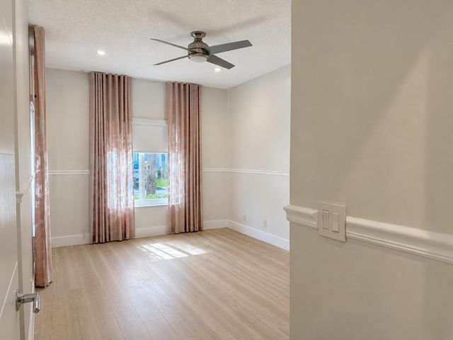 1021 SW 42nd Terrace, Deerfield Beach, FL 33442