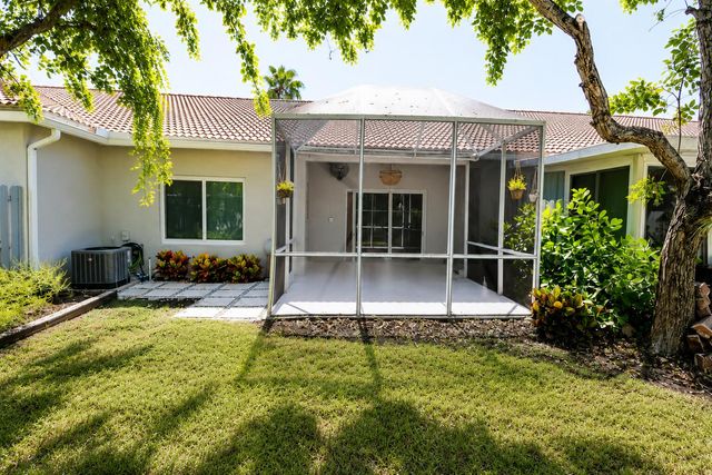 1021 SW 42nd Terrace, Deerfield Beach, FL 33442