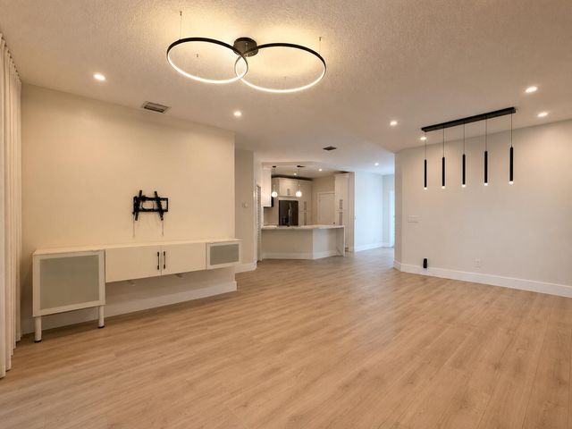 1021 SW 42nd Terrace, Deerfield Beach, FL 33442