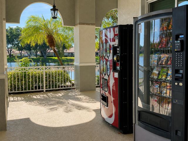 1021 SW 42nd Terrace, Deerfield Beach, FL 33442