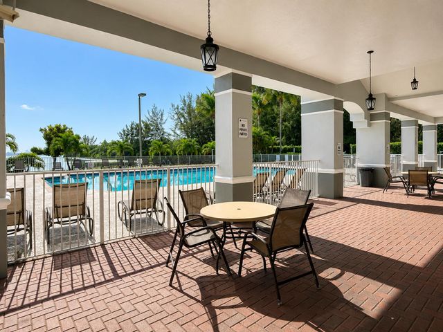 1021 SW 42nd Terrace, Deerfield Beach, FL 33442