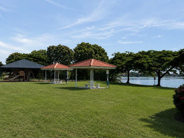 1021 SW 42nd Terrace, Deerfield Beach, FL 33442