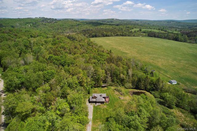 22 J Spielman Road, Jeffersonville, NY 12748