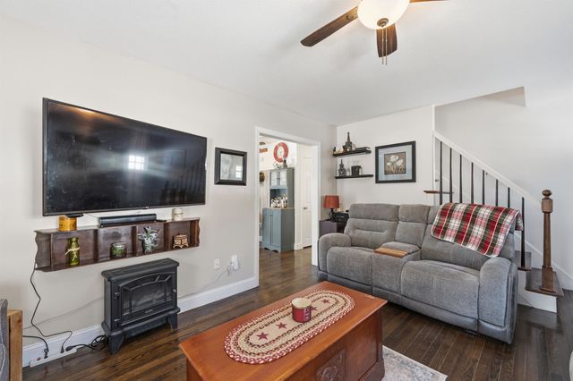 7 Oak Street, Allenstown, NH 03275