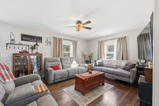 7 Oak Street, Allenstown, NH 03275