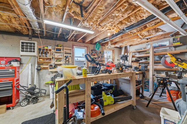 7 Oak Street, Allenstown, NH 03275