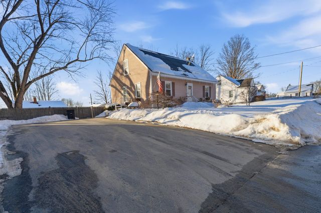 7 Oak Street, Allenstown, NH 03275