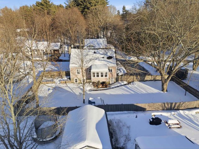 7 Oak Street, Allenstown, NH 03275