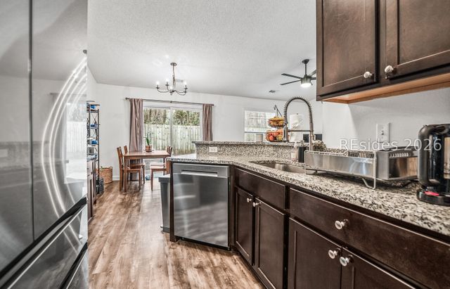 28 Brindlewood Dr, Beaufort, SC 29907