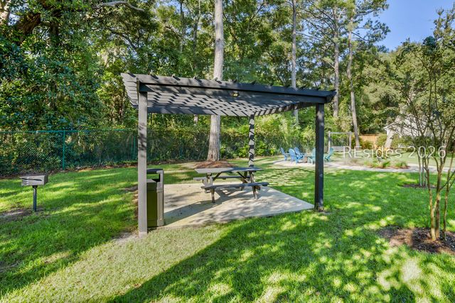 28 Brindlewood Dr, Beaufort, SC 29907