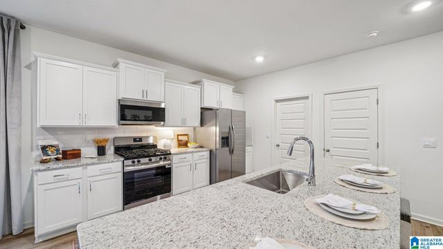 10396 MEADOWSWEET DRIVE, Kimberly, AL 35091