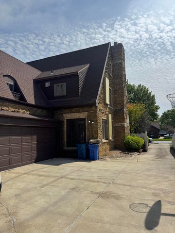 317 N Main Street, Crown Point, IN 46307