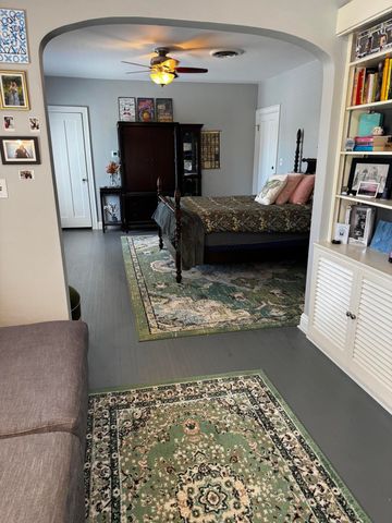 317 N Main Street, Crown Point, IN 46307