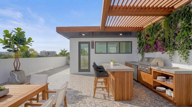 4524 Seagrape Drive 2 South, Lauderdale By The Sea, FL 33308