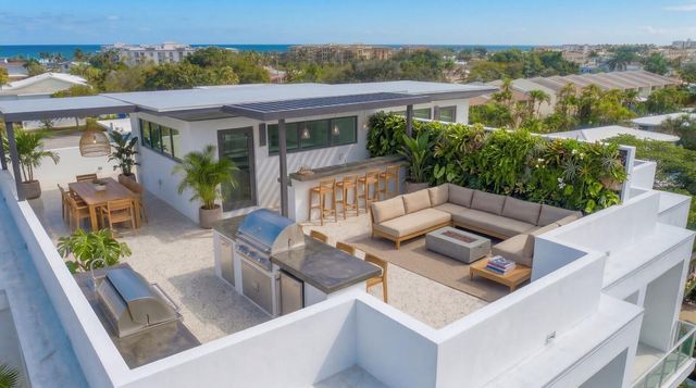 4524 Seagrape Drive 2 South, Lauderdale By The Sea, FL 33308