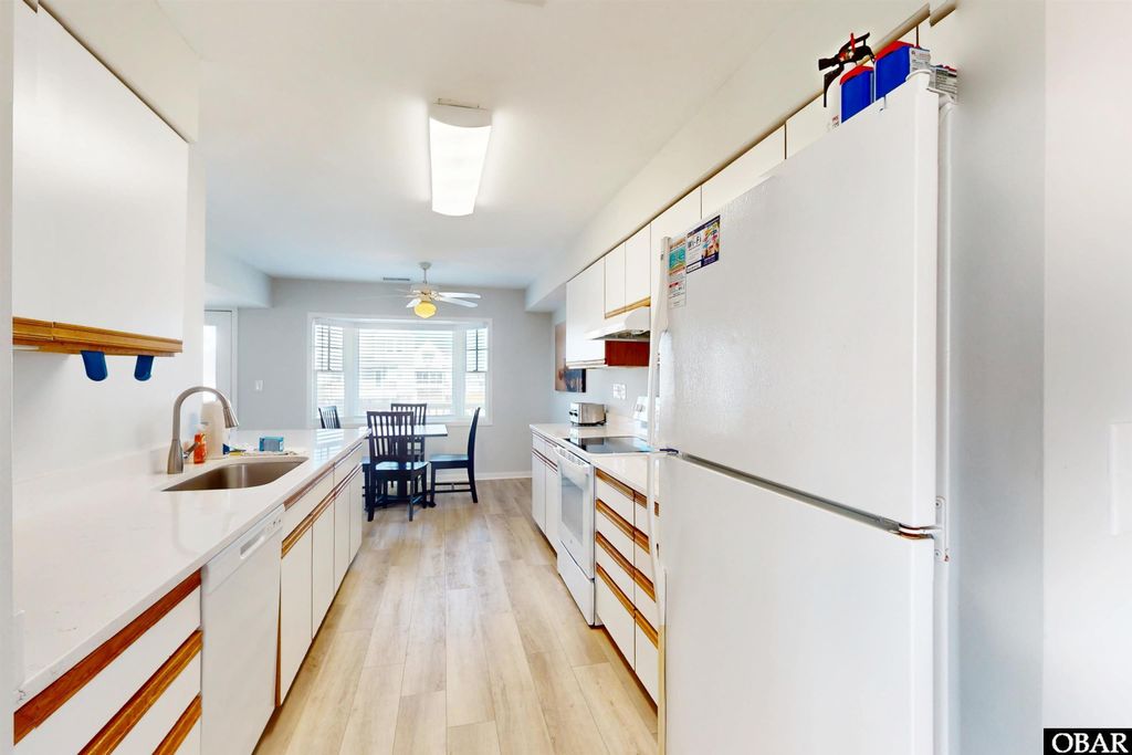 Image 16 of property listing at 46010 B Little Kinnakeet Circle Unit 6, Buxton, NC 27920