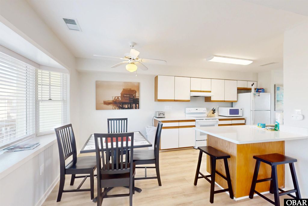 Image 18 of property listing at 46010 B Little Kinnakeet Circle Unit 6, Buxton, NC 27920