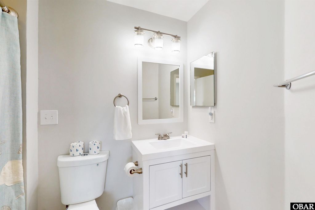 Image 26 of property listing at 46010 B Little Kinnakeet Circle Unit 6, Buxton, NC 27920