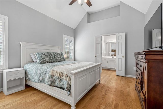 1043 E ISLAND PL, Memphis, TN 38103