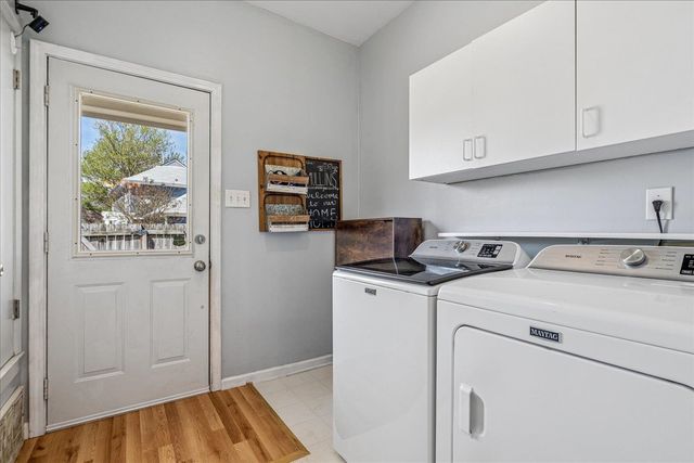 1043 E ISLAND PL, Memphis, TN 38103