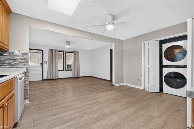 21 Aspenwood DR, Hampton, VA 23666