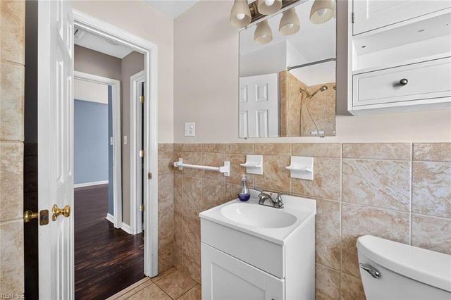 21 Aspenwood DR, Hampton, VA 23666
