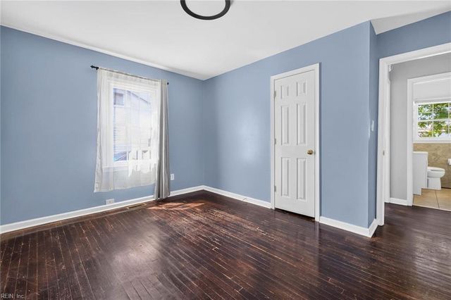 21 Aspenwood DR, Hampton, VA 23666