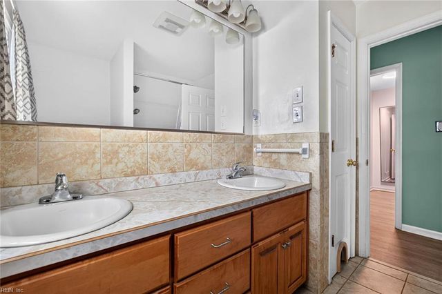 21 Aspenwood DR, Hampton, VA 23666