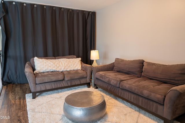 114 Nolen Lane, Chapel Hill, NC 27516