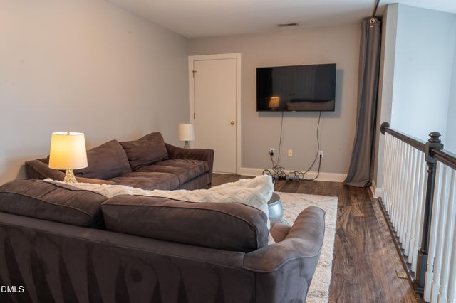 114 Nolen Lane, Chapel Hill, NC 27516