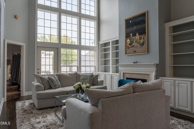 114 Nolen Lane, Chapel Hill, NC 27516