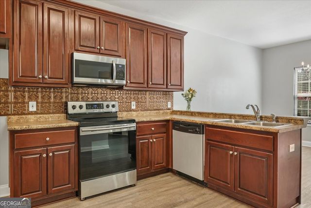 323 Meadowlark Circle, Statesboro, GA 30461
