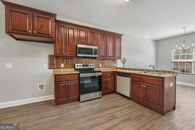 323 Meadowlark Circle, Statesboro, GA 30461