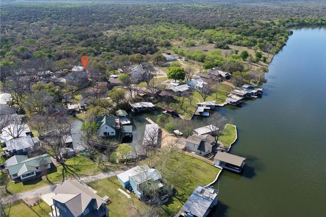 611 Thurman CIR, Kingsland, TX 78639