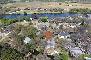 611 Thurman CIR, Kingsland, TX 78639