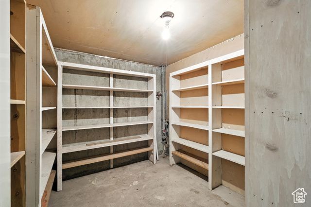 407 S 100 W, Providence, UT 84332