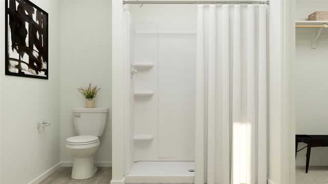 2329 Silvercloud DR, Lockhart, TX 78644