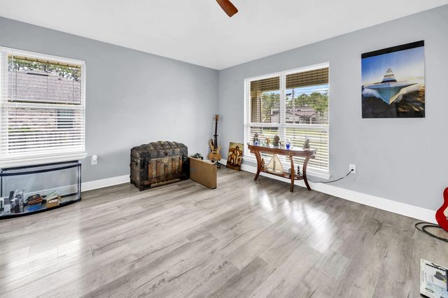 6743 Desoto Street, Navarre, FL 32566