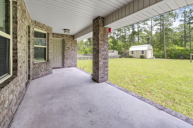 6743 Desoto Street, Navarre, FL 32566