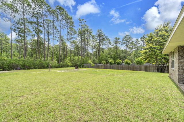 6743 Desoto Street, Navarre, FL 32566